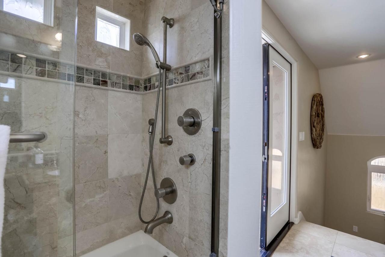 Stunning Ocean View Home W Rooftop Terrace, Firepit, Fast Wifi, Ac & Parking! San Diego Exteriör bild
